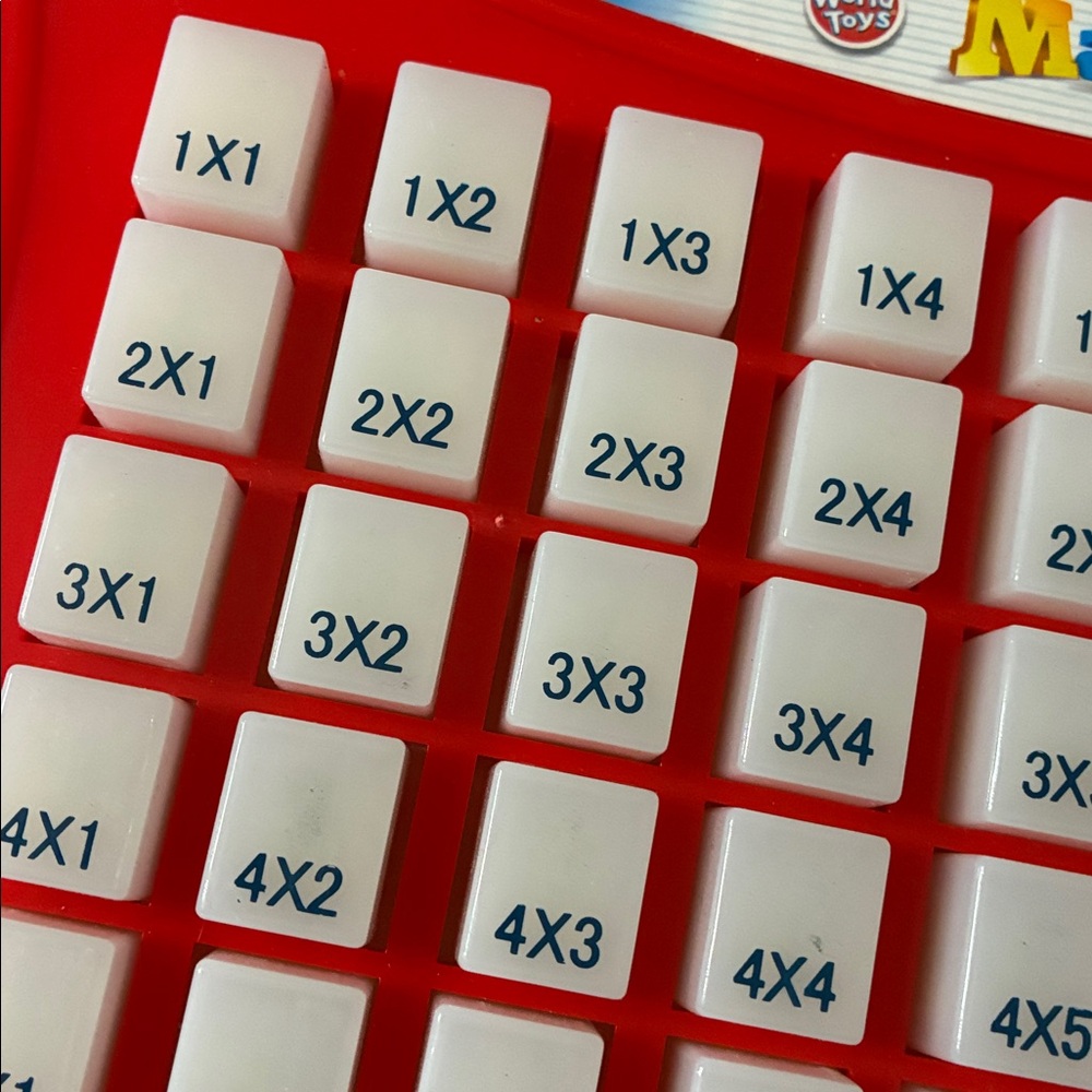 Educational Keyboard Multiplication (screen free) - Picture 5 of 9